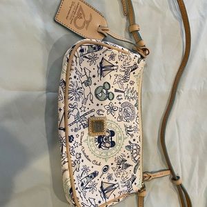 Dooney & Bourke Disney Vacation Club crossbody